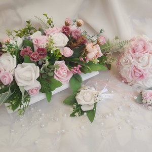 Rózsaszín,fehér csokor, asztaldísz, kitűző,csuklódísz , Esküvő, Menyasszonyi- és dobócsokor, Virágkötés, MESKA