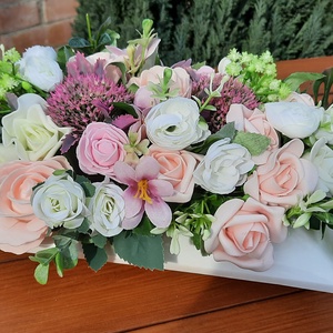 Esküvői főasztaldísz habrózsával,sok zölddel rózsaszín, fehér színben , Esküvő, Dekoráció, Asztaldísz, Virágkötés, MESKA