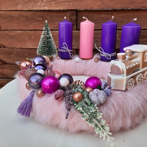 Adventi koszorú 3 lila,1 rózsaszín gyertyával, Karácsony, Adventi díszek, Adventi koszorú, Virágkötés, Mindenmás, MESKA