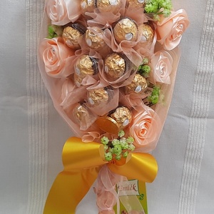 Csokicsokor Ferrero Rocherból - otthon & életmód - virágdekoráció - virágok - virágcsokor - Meska.hu