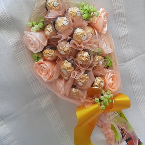 Csokicsokor Ferrero Rocherból - otthon & életmód - virágdekoráció - virágok - virágcsokor - Meska.hu