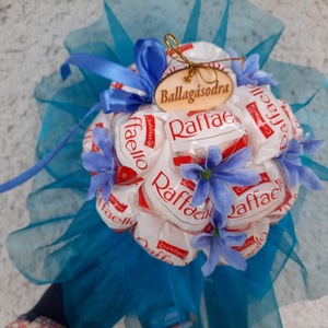 Raffaello csokor ballagásra , Otthon & Életmód, Virágdekoráció, Virágok, Virágcsokor, Virágkötés, Mindenmás, MESKA