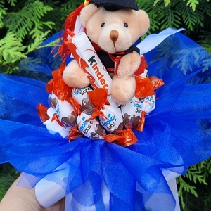 Csokicsokor ballagásra Kinder csokikkal - Meska.hu