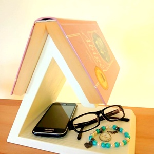 Könyves asztali rendező  telefon, óra, szemüveg tartó - otthon & életmód - tárolás & rendszerezés - íróasztali tároló - Meska.hu