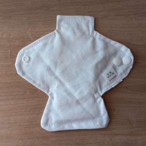 Levendula tisztasági mosható betét 18cm - szépségápolás - intim higiénia - tisztasági betét - Meska.hu