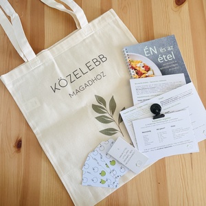 Útravaló önmagadhoz box - Közelebb magadhoz pamut szatyorral, Könyv & Zene, Könyv, Könyvkötés, MESKA