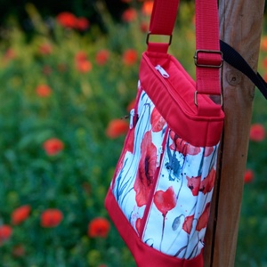 Pipacsos válltáska - táska & tok - kézitáska & válltáska - vállon átvethető táska - Meska.hu