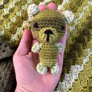 Horgolt babatakaró ajándék mackóval - baba - mama - baba ágynemű - babatakaró, gyerek pléd - Meska.hu