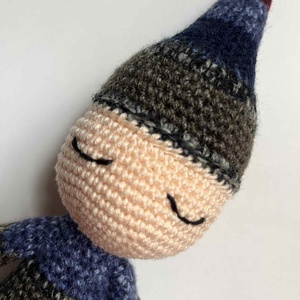 Horgolt szundi manó - baba - mama - baba játékok - szundikendő, alvóka - Meska.hu