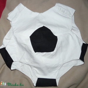 Focilabda farsangi jelmez -  - Meska.hu