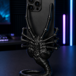 Alien facehugger telefontartó, Otthon & Életmód, Tárolás & Rendszerezés, Asztali telefontartó, Mindenmás, MESKA