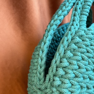 Horgolt macaron kézitáska - táska & tok - kézitáska & válltáska - belső rendező - Meska.hu