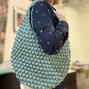 Bogyós shopper válltáska - táska & tok - kézitáska & válltáska - válltáska - Meska.hu