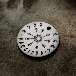 Kézzel készült alumínium kutyabiléta  � Szívmandala    (32mm), Otthon & Életmód, Kisállatoknak, Kutyáknak, Kutya biléta, Fémmegmunkálás, MESKA