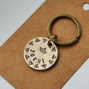 Kézzel kalapált sárgaréz kutyabiléta  �  CROWNA    (25mm), Otthon & Életmód, Kisállatoknak, Kutyáknak, Kutya biléta, Fémmegmunkálás, MESKA