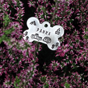 Kézzel kalapált alumínium kutyabiléta � ROAM (38mm x 25mm) - otthon & életmód - kisállatoknak - kutyáknak - kutya biléta - Meska.hu