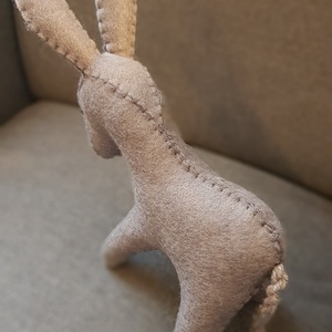 Filc szürke csacsi - játék & sport - plüssállat & játékfigura - más figura - Meska.hu