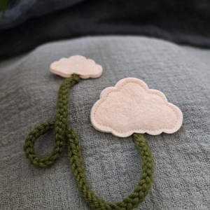 Filc könyvjelző felhős - könyv & zene - könyvjelző - Meska.hu