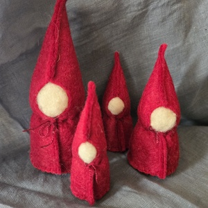 Manó család  piros, Játék & Sport, Plüssállat & Játékfigura, Manó, Varrás, MESKA