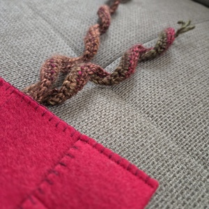 Krétatartó piros - táska & tok - variálható táska - Meska.hu