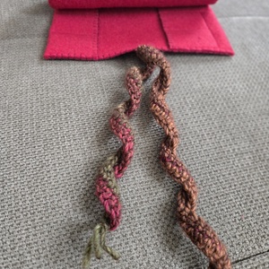 Krétatartó piros - táska & tok - variálható táska - Meska.hu