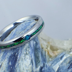 Nemesacél Gyűrű Zöld És Kék Opálokkal. Vízálló, Karcálló, Anti-Allergén, Egyedi Megrendelésre! - ékszer - gyűrű - kerek gyűrű - Meska.hu
