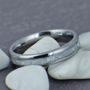 Nemesacél Gyűrű Holdkő És Magnezit Ásványokkal. Vízálló, Karcálló, Anti-Allergén, Egyedi Megrendelésre! - ékszer - gyűrű - kerek gyűrű - Meska.hu