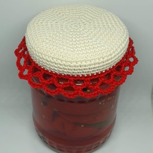 Befőttesüveg tetőre horgolt sapka  - otthon & életmód - konyhafelszerelés, tálalás - konyhai dekoráció - konyhai dísz - Meska.hu