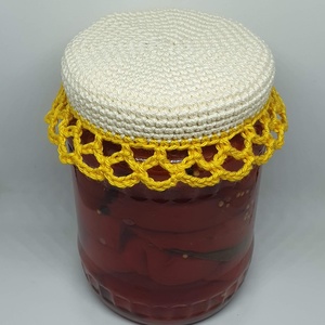 Befőttesüveg tetőre horgolt sapka  - otthon & életmód - konyhafelszerelés, tálalás - konyhai dekoráció - konyhai dísz - Meska.hu