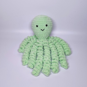 Zöld plüss horgolt polip, Játék & Sport, Plüssállat & Játékfigura, Polip, medúza, Horgolás, MESKA