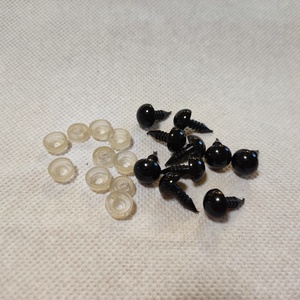 Fekete biztonsági szemek amigurumi figurákhoz � 10 mm (10 db/csomag) - Meska.hu