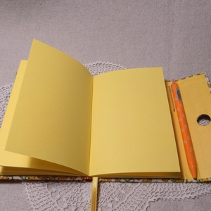 A/6 Sárga virágos, tollas notesz  - otthon & lakás - papír írószer - jegyzetfüzet & napló - Meska.hu