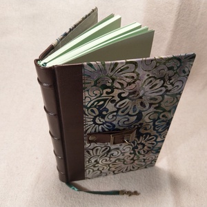 A/5 Zöld, bőr/textil kötésű, csatos, vonalas napló - otthon & életmód - papír, írószer - jegyzetfüzet & napló - Meska.hu