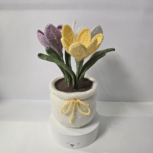 Horgolt kaspós Krokkusz virág, Otthon & Életmód, Virágdekoráció, Virágdíszek, Virágdísz kaspóban, Horgolás, MESKA