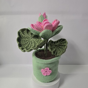 Horgolt lótuszvirág kaspóban, Otthon & Életmód, Virágdekoráció, Virágdíszek, Virágdísz kaspóban, Horgolás, MESKA