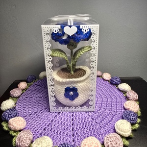 Horgolt szegfű - otthon & életmód - virágdekoráció - virágdíszek - virágdísz kaspóban - Meska.hu