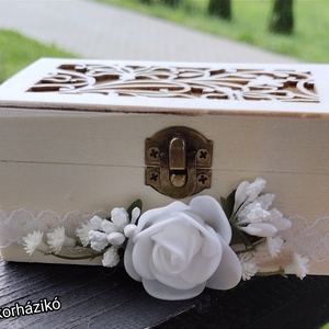 Gyűrűtartó kis fadoboz  - esküvő - kiegészítők - gyűrűtartó & gyűrűpárna - Meska.hu