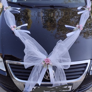 Organza autódísz virágokkal - esküvő - dekoráció - helyszíni dekor - Meska.hu