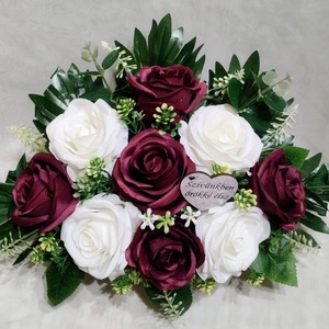 Bordó-fehér rózsás sírdísz Mindenszentekre - otthon & életmód - vallás - temetkezési tárgy - sírdísz, kegyeleti dísz - Meska.hu