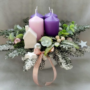 Ezüst-rózsaszín adventi aztaldísz kerámia templommal - karácsony - adventi díszek - adventi asztaldísz - Meska.hu