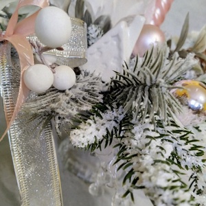 Ezüstös -rózsaszín karácsonyi adztaldísz csavart gyertyával - karácsony - adventi díszek - adventi asztaldísz - Meska.hu