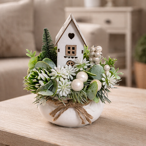 Téli asztaldísz kis faházikóval - Meska.hu