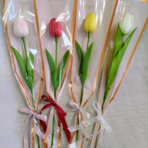 Nőnapi csomagolt élethű tulipán, Otthon & Életmód, Dekoráció, Asztal és polc dekoráció, Asztaldísz, Virágkötés, MESKA