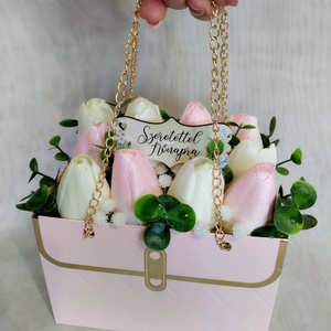 Tulipános táskadísz nőnapra - Meska.hu