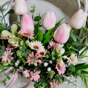 Tavaszi tulipános ajtódísz-finom pasztell hangulatban - otthon & életmód - dekoráció - ajtó- és ablak dekoráció - ajtódísz & kopogtató - Meska.hu