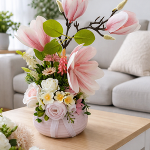 Tavaszi magnóliás asztaldísz  - Meska.hu