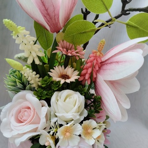 Tavaszi magnóliás asztaldísz  - otthon & életmód - dekoráció - asztal és polc dekoráció - asztaldísz - Meska.hu