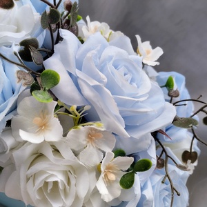 Kék-fehér táskadísz - otthon & életmód - virágdekoráció - virágok - virágbox - Meska.hu