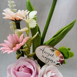 Rózsaszín virágos kis asztaldísz - otthon & életmód - virágdekoráció - virágdíszek - virágdísz kaspóban - Meska.hu