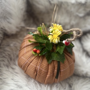 Őszi tök dekoráció - kellékek & szerszámok - dekorációs kellékek - őszi dekor - őszi dekortök - Meska.hu